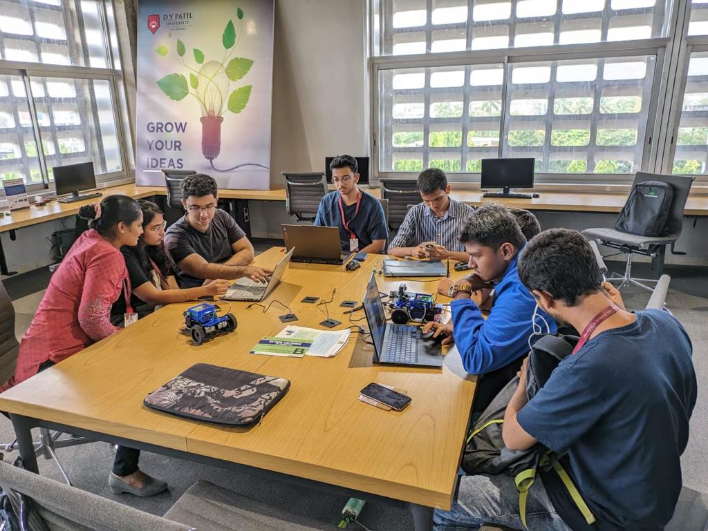 DY Patil University
